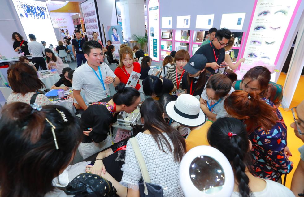 北京展臺(tái)搭建公司—北京美博會(huì)確定時(shí)間！將于10月19日在京盛大開幕 展會(huì)新聞 第4張